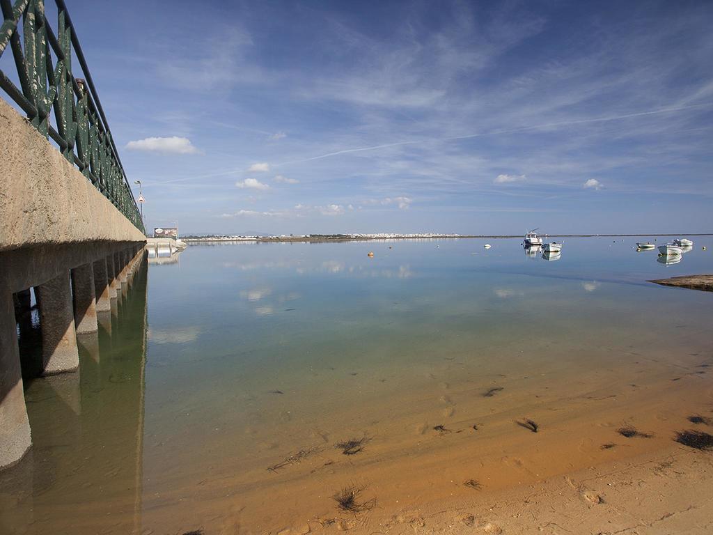 Golden Beach Guest House & Rooftop Bar Faro Luaran gambar