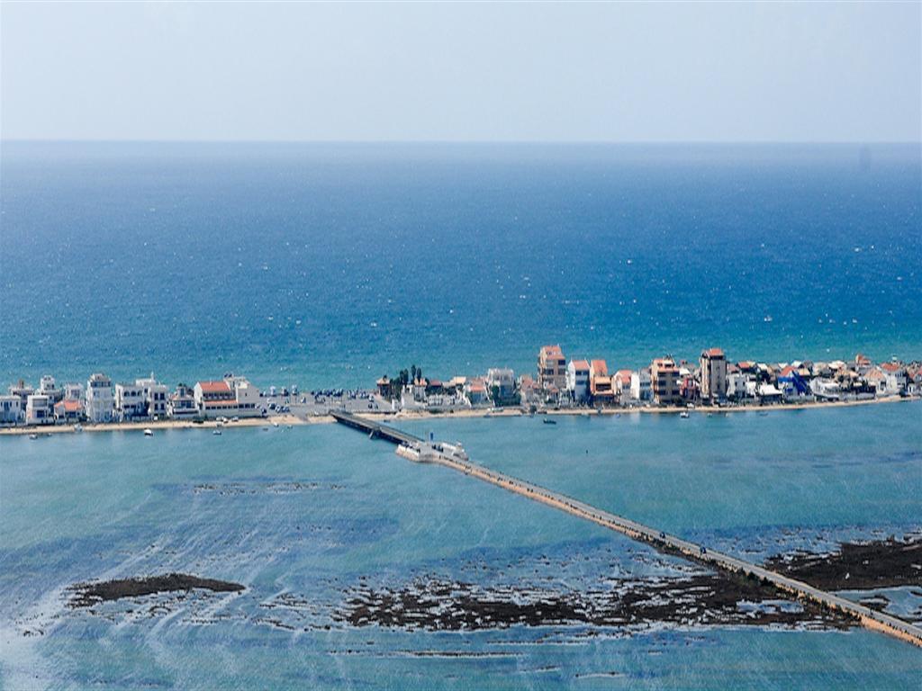 Golden Beach Guest House & Rooftop Bar Faro Luaran gambar