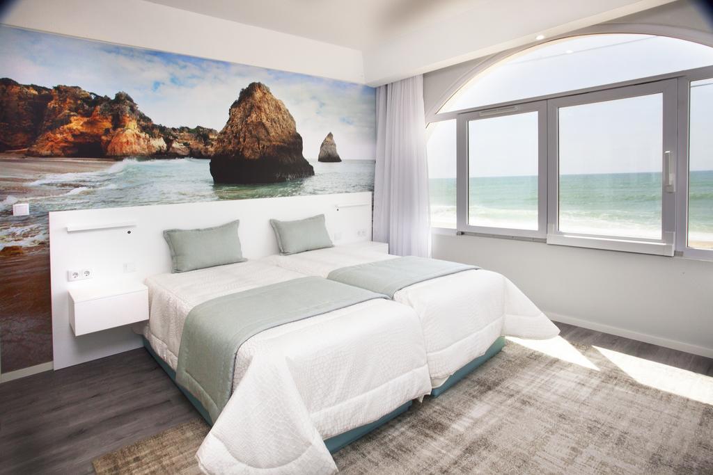 Golden Beach Guest House & Rooftop Bar Faro Luaran gambar
