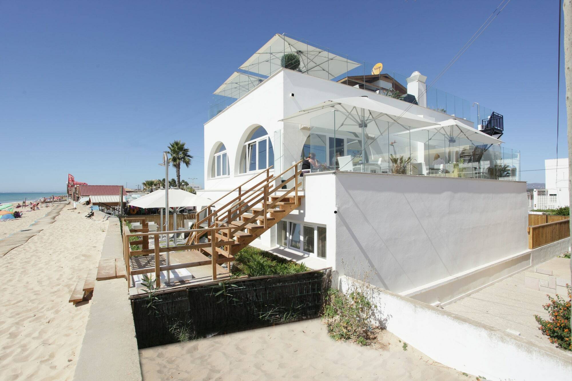 Golden Beach Guest House & Rooftop Bar Faro Luaran gambar