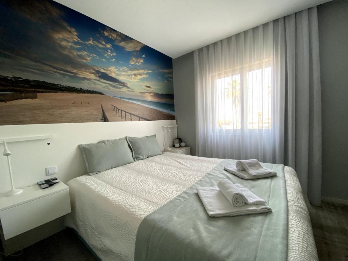 Golden Beach Guest House & Rooftop Bar Faro Luaran gambar