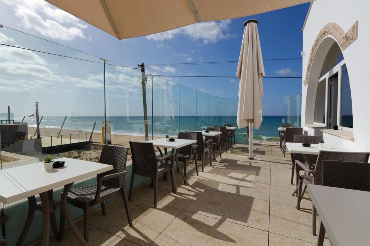Golden Beach Guest House & Rooftop Bar Faro Luaran gambar